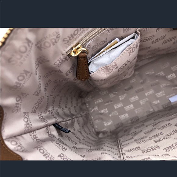 Gaby’sBags👜💕-Michael Kors Large Top Zip Tote - Picture 8 of 8